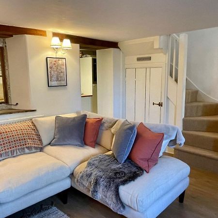 Hebe Cottage - Idyllic And Homely With Attention To Detail Atworth Luaran gambar