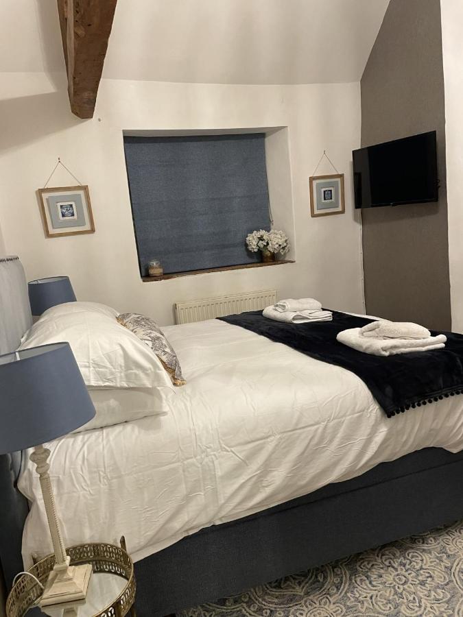 Hebe Cottage - Idyllic And Homely With Attention To Detail Atworth Luaran gambar